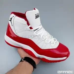 کفش جردن 11 سفید قرمز