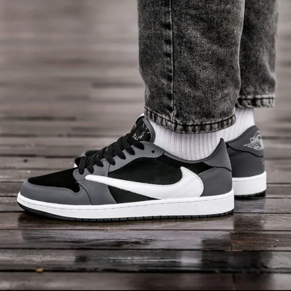 کتونی نایک ایر جردن Nike Air Jordan 1 Travis مشکی طوسی سفید