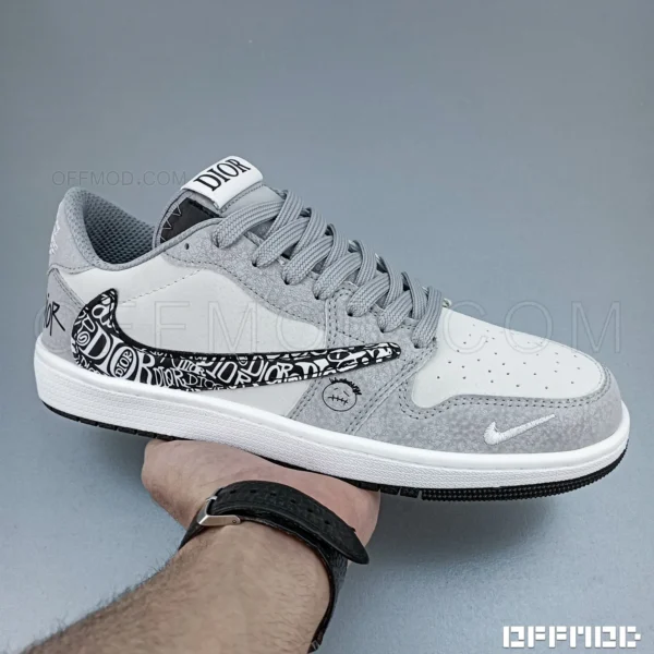 نایک تراویس ساق کوتاه کرم طوسی طرح دیور